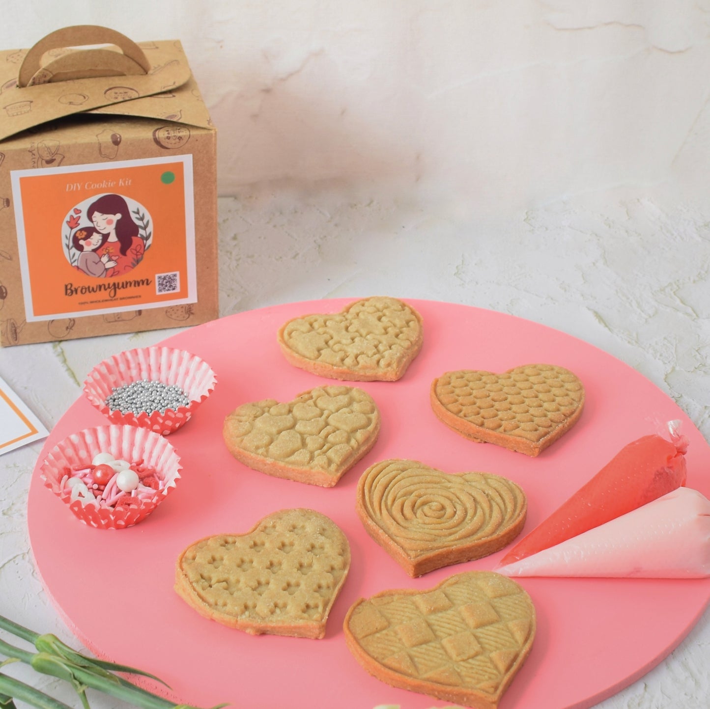 Mothers's Day Eggless Hearts Cookie DIY Kit ( 150 gm)