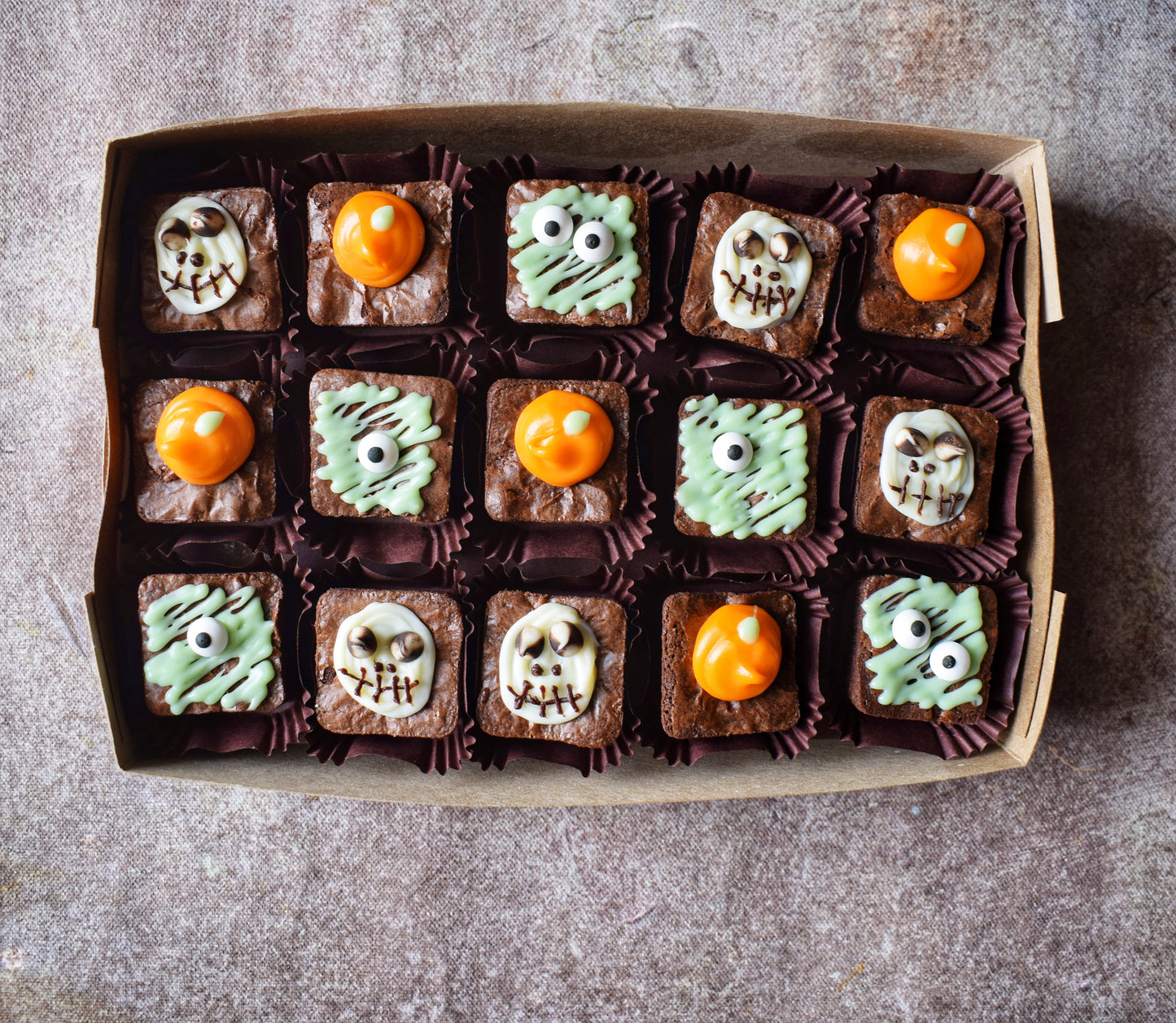 Halloween Spooky Mini Brownies ( Eggless)