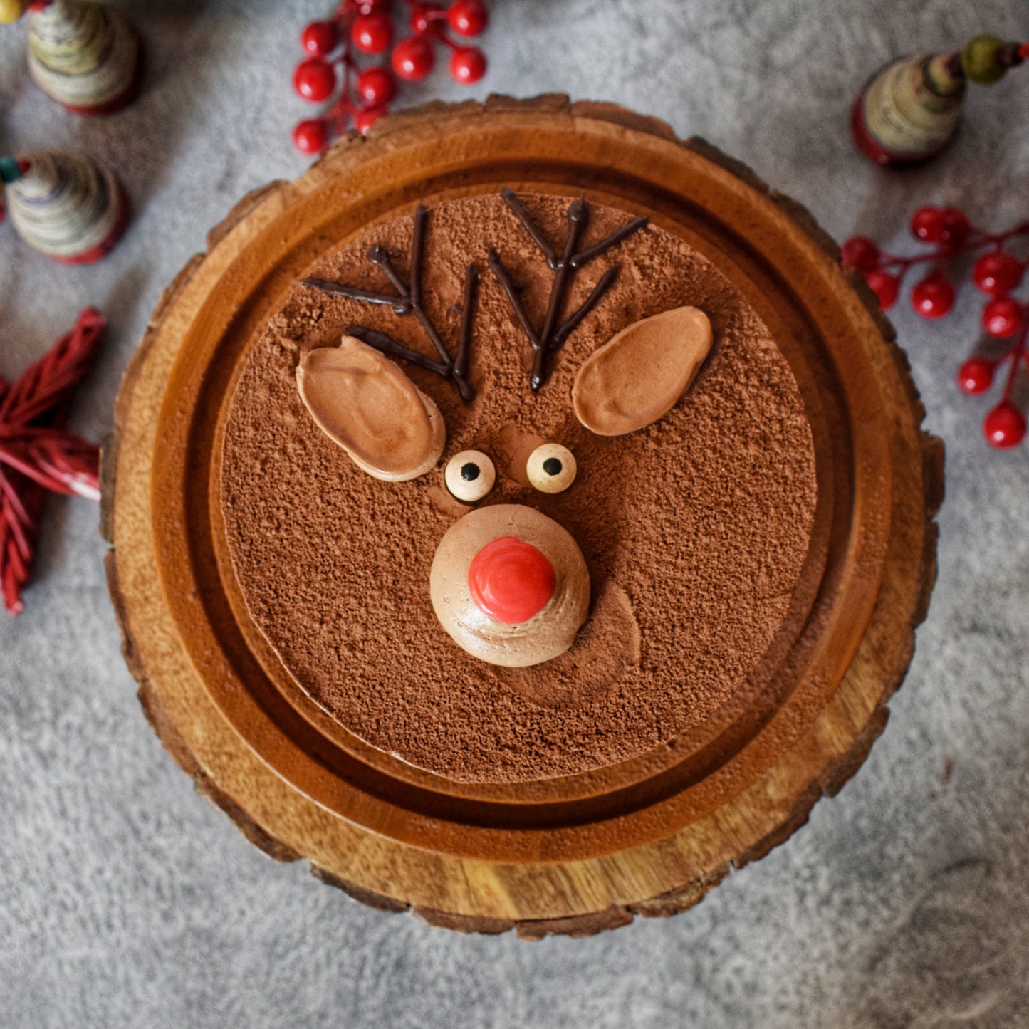 Christmas Reindeer Eggless Chocolate Mousse Cake
