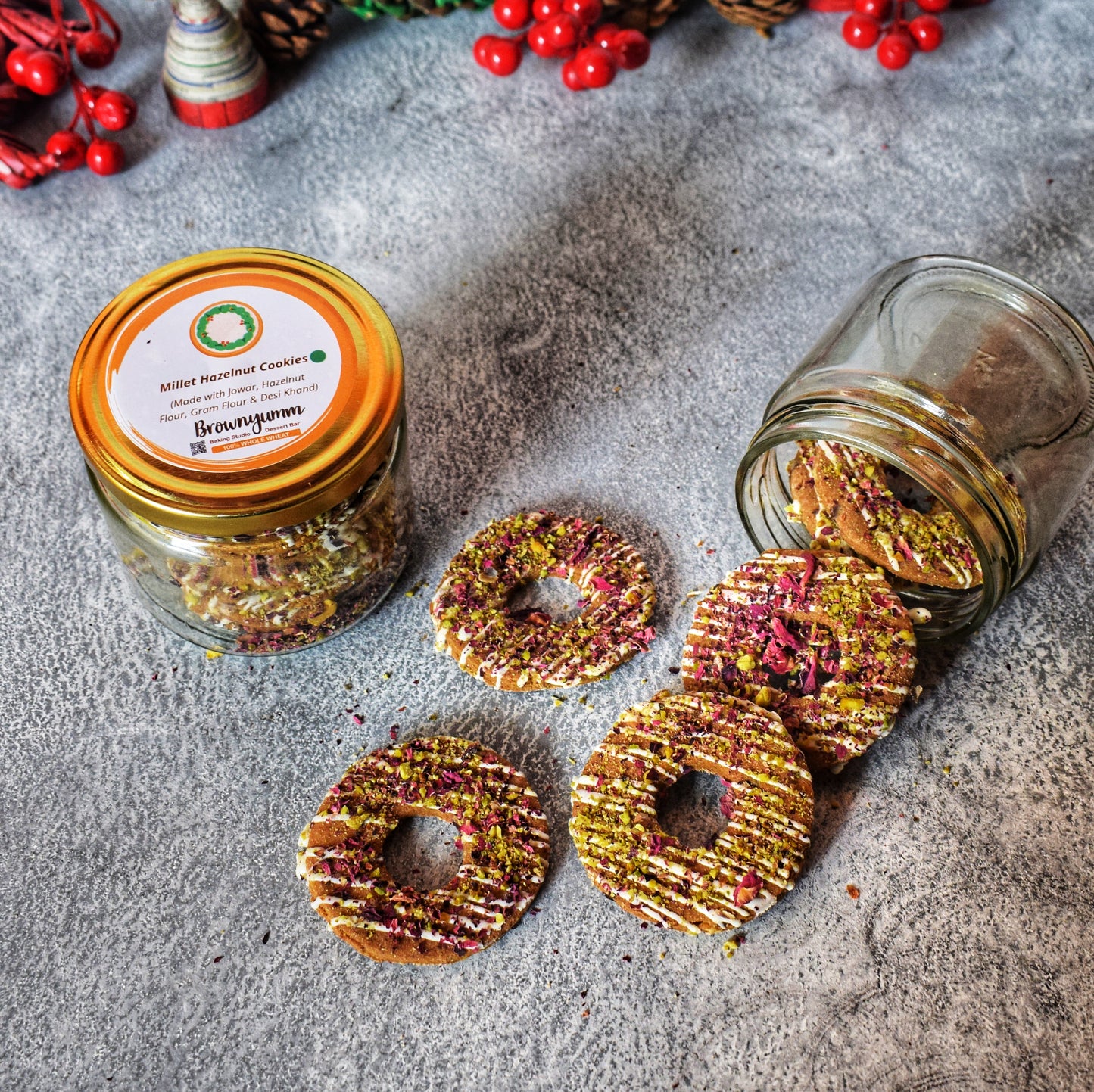 Millet Hazelnut Eggless Cookie Jar (Wreath, 125 gm)