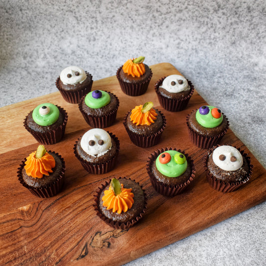 Halloween Spooky Mini Cupcakes (Eggless)